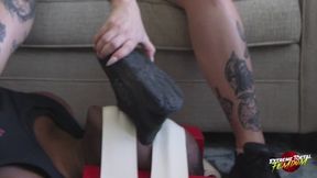 Mia Hope: Nothing But Deep Inhales Of My Smelly Foot Stench - CloseView