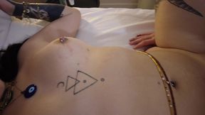 un jolie reveille pour la belle laetitia versace