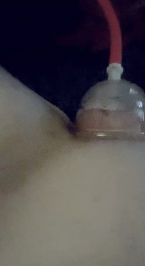 Being a good girl for daddy and teasing my pumped pussy while he’s at work. He told me not to cum..