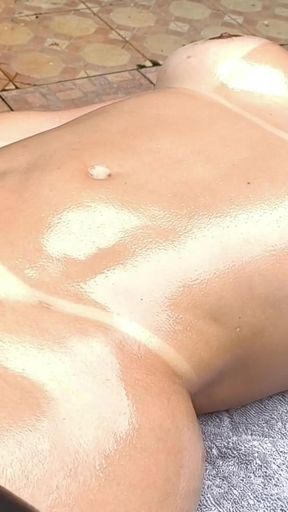 Thrilling moment from &quot;Masaje tantrico con final feliz&quot;