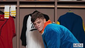 MEN - Horny Mascot Shamu Azizam Cums As Jake Preston Pulls Out And Shoots His Championship Load