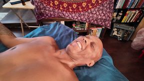 naked massage for missdaeastcoast - helena price uses her magic body
