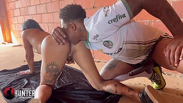 depois do jogo levei minha esposa no prédio abandonado