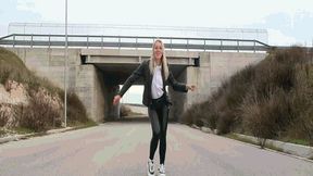 Dance like no one is watching AVI