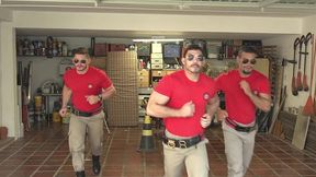 putaria que fez o quartel dos bombeiros pegar fogo.