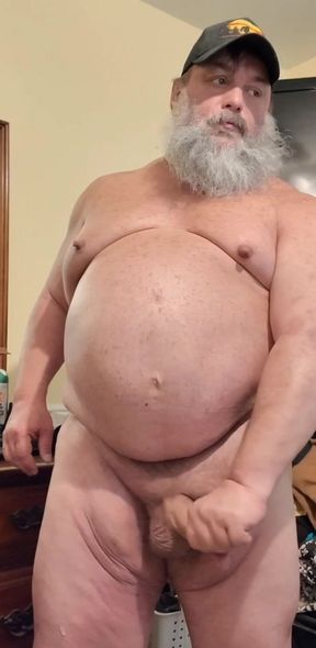 Fat Stepdaddy Bear Bates on Cam
