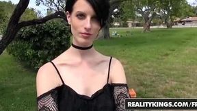 Bottomless BJ on the Street - RealityKings