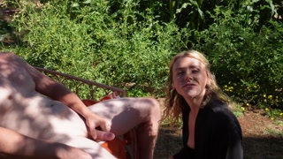 Gym girl milks facial from her neighbor