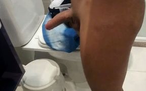 No condoms 18yo boy let scapes inside for a constantly flash into my wifes pussy