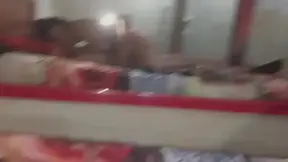 FOLLANDO CON UN FAN LE SACO TODA LA LECHITA CON UNOS RICOS SENTONES