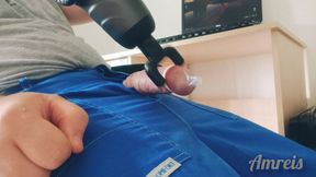Gooner is jerking off at the computer and filling up a condom.