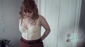 Succubus Soaking Seduction and Shrinking! Persuading a Mormon Elder to Soak and Shrinking Him