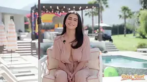 Wild group pool fuck with Roxie Sinner and her actress friends