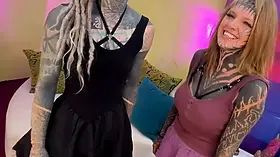 Daytime Looks & Playful Moments