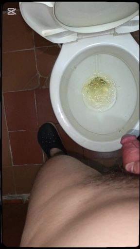 Compilation of Horny Twinks Peeing and Masturbating