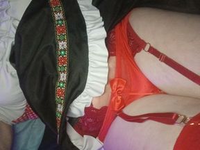 Crotchless panties and beer gurl has a HARD time CUMMING