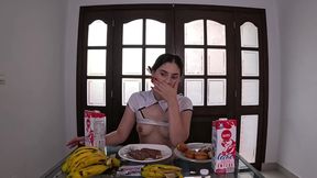 I Become a Disaster Eating