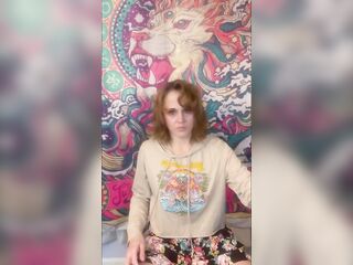 Nearly Caught Suzy Wylde has a fetish for squirting through her panty hose ???? loves to fuck!!! ????