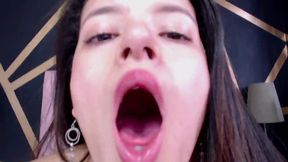 Mia Sain Private Show