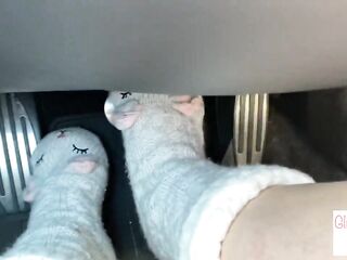 driving in slipper socks (muted) - glimpseofme