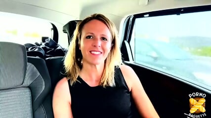 Le fantasme de plan  trois de Julie devient ralit !