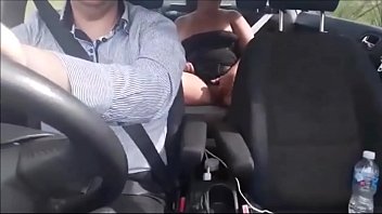 Masturbando dentro do Uber Tesao com cara gostoso