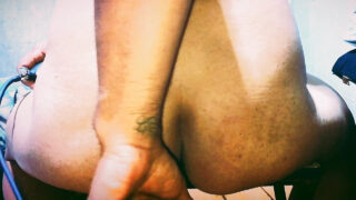 Bareback – vídeo hardcore fetichista de gays indianos amadores sendo fodidos no cu