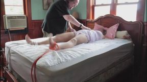@MizzLollyGagg-AC Room TIckle