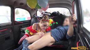 Little Valentines Day cosplay clown SQUIRTS and CUMS HARD
