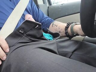 Wanking dong during the time that driving home from work - OnlyJayms