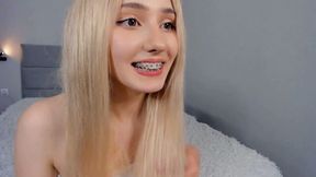 Mia Horres Private Show