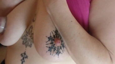 Introducing the lovely Hopeless Hedonist, and her nipples, to suction cups!