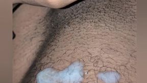 Gozando muita tes�o acordando com um pau grande