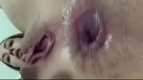 Dei meu Cuzinho bem gostoso e pedi para gozar l&aacute_ dentro (V&Iacute_DEO COMPLETO)