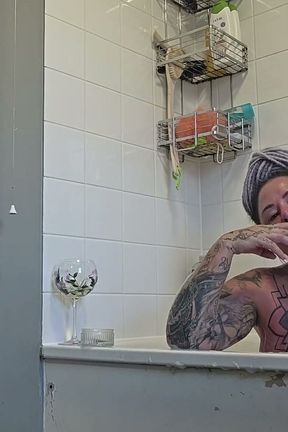 Come Relax with Chey! Smoking Fetish