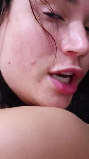 Married Girl Giving Her Ass and Pussy to Get All Open!