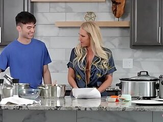 Stepmom Get Pregnant