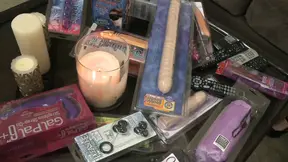 Blindfolded blonde babe gets cum in her mouth