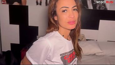 Coloquei a coleira na vagabunda para ela me obedecer - Arrombei ela toda com minha rola gigante