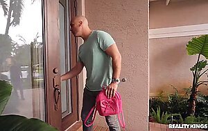 Ride sharing, Abella Danger, Scarlett Fall