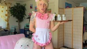 Vulva dude maid attempts to keep composure while getting machine penetrated