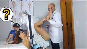 Trai&ccedil_&atilde_o ginecologista mete na esposa do corno sem ele saber!