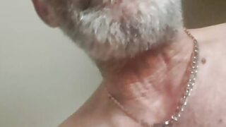 Video tự quay của một cô gái đồng tính trưởng thành người châu Âu đang thủ dâm.