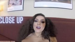 Giantess Crew –Close up
