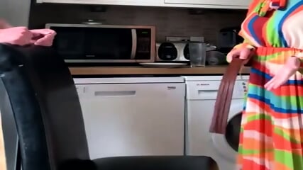 Another Hand Strapping