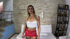 milf grelhuda leva ferro no cu - sol di luna
