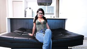 Four eyed beauty Carolina Rivera loves splendid and emotional doggy sex