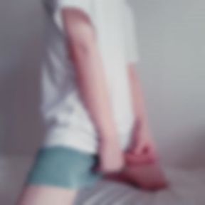 [Automatic masturbation] The white and thin body of an amateur man leaks his voice and masturbates