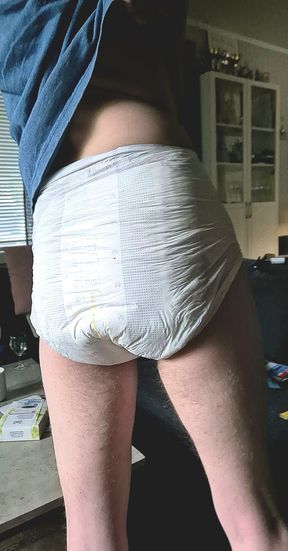 Check this hot video of me letting go in my diaper!