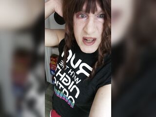 Cute Transgender Mr. Slender Detroit FARTING ENJOYMENT!